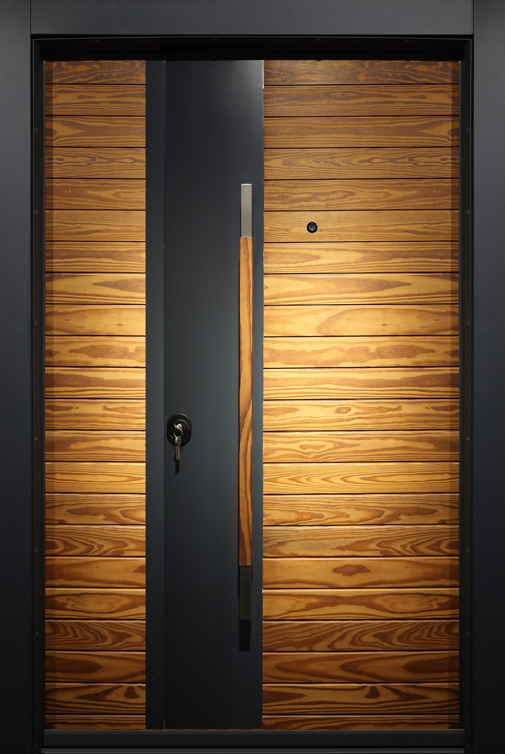 PORTAL 011 -  ONE & HALF DOOR