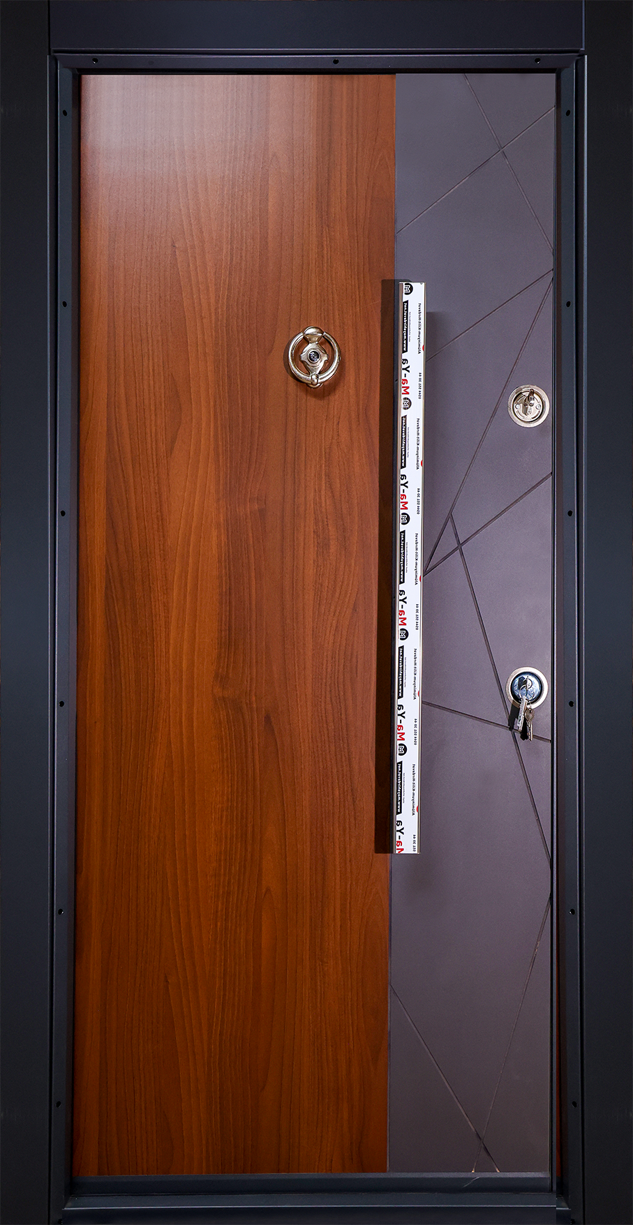 PMR 047 - SINGLE DOOR